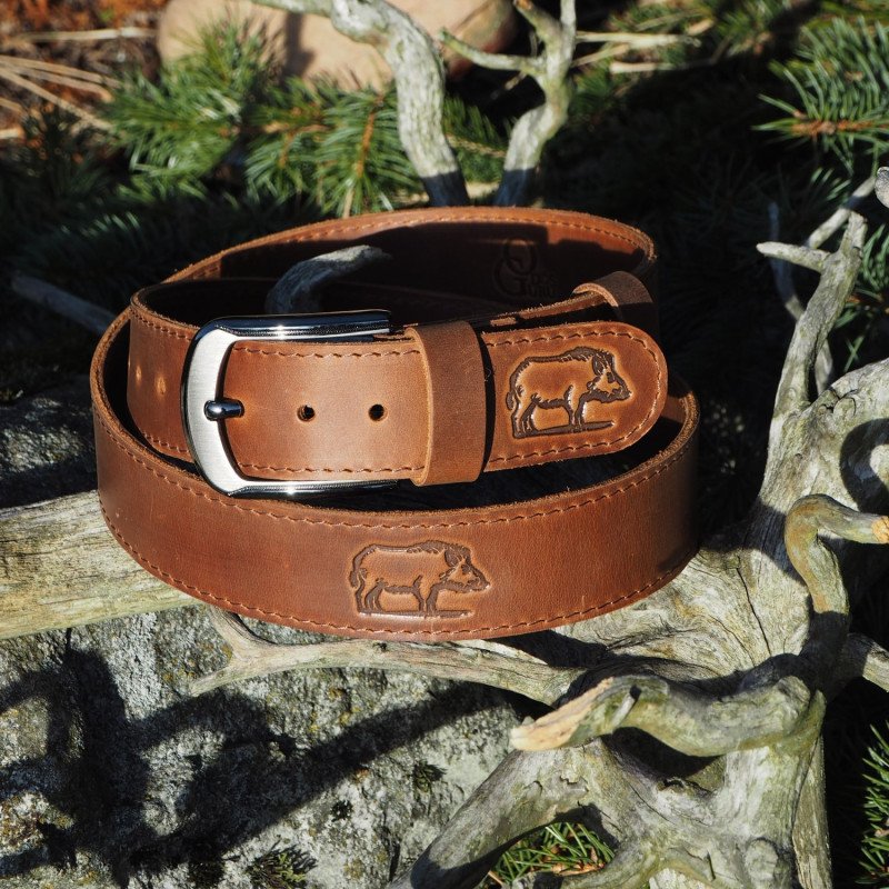 Medžiotojams, Šernas Lietuviški rankų darbo vyriški odiniai diržai Odos Guru vyriškas odinis diržas, Ilgi odiniai diržai