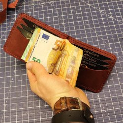 Lietuviška odinė piniginė su segtuku popierinėms kupiūroms, piniginė segtukas, setukas popierinėms kupiūroms