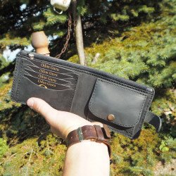 Lietuviška vyriška odinė piniginė su Vyčiu su užtrauktuku popierinėms kupiūroms