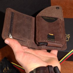 Moderni Lietuviška odinė piniginė su RFID iššokančių kortelių dėklu, su Vyčiu