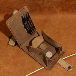 Lietuviška vyriška odinė piniginė su Vyčiu