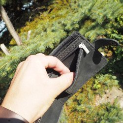 Lietuviška vyriška odinė piniginė su Vyčiu